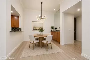 10470 Riverside, Toluca Lake, CA 91602 - Photo 6