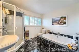 21651 Yucatan Ave, Woodland Hills, CA 91364 - Photo 32