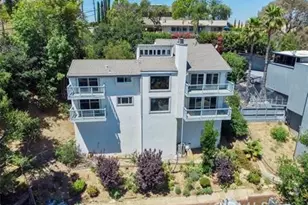 21651 Yucatan Ave, Woodland Hills, CA 91364 - Photo 38