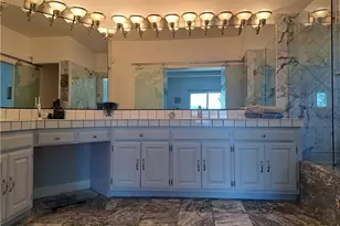 21651 Yucatan Ave, Woodland Hills, CA 91364 - Photo 24