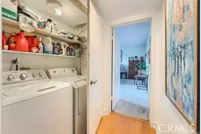 21651 Yucatan Avenue, Woodland Hills, CA 91364 - Photo 34