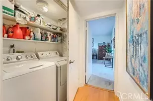 21651 Yucatan Ave, Woodland Hills, CA 91364 - Photo 34
