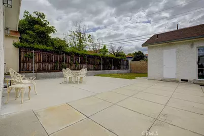 1334 Alameda, Glendale, CA 91201 - Photo 22