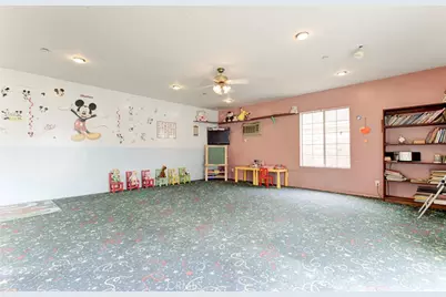1334 Alameda, Glendale, CA 91201 - Photo 26