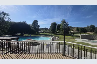 19364 Avenue Of The Oaks, Newhall, CA 91321 - Photo 20