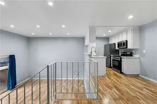 5500 Lindley, Encino, CA 91316 - Photo 2