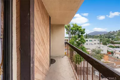 1745 Holly #302, Glendale, CA 91206 - Photo 40
