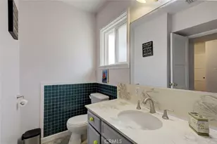 7920 Riverton Ave, Los Angeles, CA 91352 - Photo 20