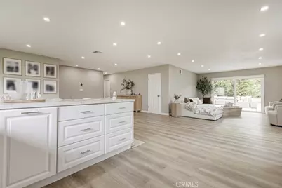 13808 Shablow Avenue, Sylmar, CA 91342 - Photo 18