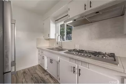 4579 Ambrose Avenue #4, Los Angeles, CA 90027 - Photo 8