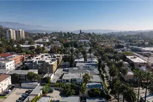 4579 Ambrose Ave, Los Angeles, CA 90027 - Photo 18