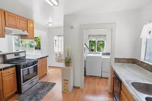 1257 1257 1/2 N New Hampshire, Los Angeles, CA 90029 - Photo 8