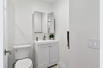 10894 Olinda #123, Los Angeles, CA 91352 - Photo 30