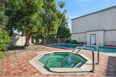 10894 Olinda #123, Los Angeles, CA 91352 - Photo 38