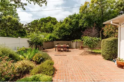 135 Anita Drive, Pasadena, CA 91105 - Photo 22