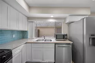 20717 Lemarsh, Chatsworth, CA 91311 - Photo 8