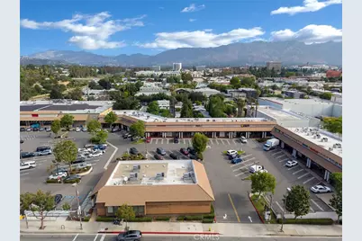 135 W California Boulevard, Pasadena, CA 91105 - Photo 18
