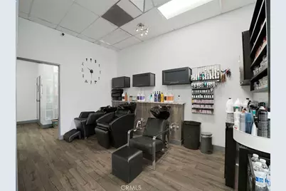 135 W California Boulevard, Pasadena, CA 91105 - Photo 10