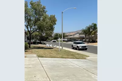 206 Garcia, San Jacinto, CA 92582 - Photo 2