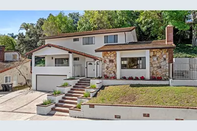 1321 Greenbriar Road, Glendale, CA 91207 - Photo 2