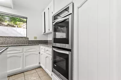 1321 Greenbriar Road, Glendale, CA 91207 - Photo 16