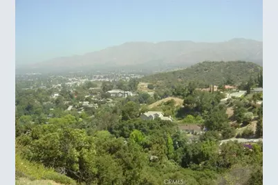 1990 Bayberry Drive, Glendale, CA 91208 - Photo 20