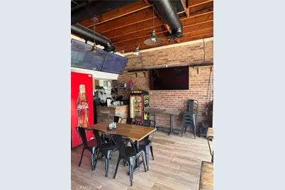 [Address not provided], Van Nuys, CA 91405 - Photo 2