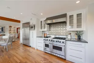 19281 Berclair Ln, Tarzana, CA 91356 - Photo 22