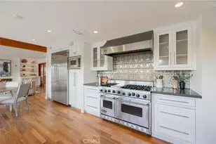 19281 Berclair Ln, Tarzana, CA 91356 - Photo 22