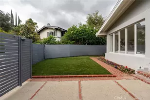 19281 Berclair Ln, Tarzana, CA 91356 - Photo 4