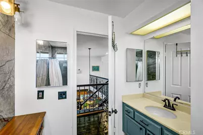 28314 Easton, Saugus, CA 91350 - Photo 22