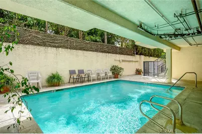 11038 Camarillo Street #13, North Hollywood, CA 91602 - Photo 30