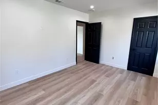 6305 Carpenter, North Hollywood, CA 91606 - Photo 18