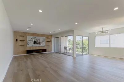 4487 Colbath #309, Sherman Oaks, CA 91423 - Photo 2