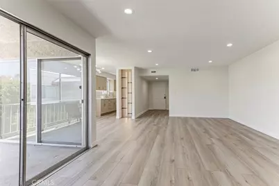 4487 Colbath #309, Sherman Oaks, CA 91423 - Photo 4