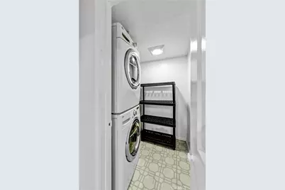 1900 Vine Street #212, Los Angeles, CA 90068 - Photo 22