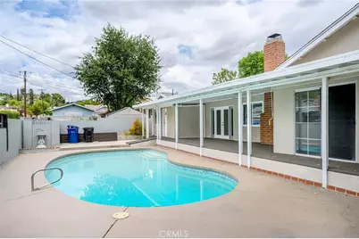 11555 Collett, Granada Hills, CA 91344 - Photo 28