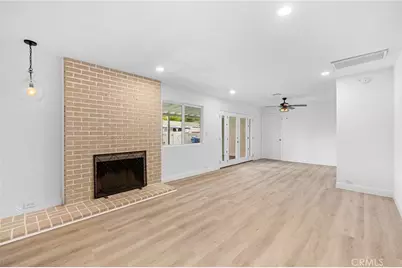 11555 Collett, Granada Hills, CA 91344 - Photo 6