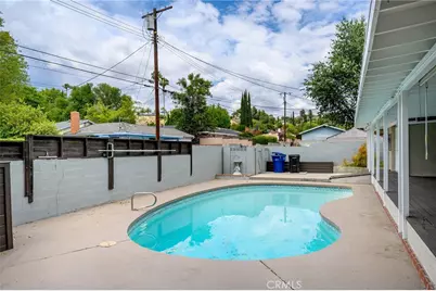 11555 Collett, Granada Hills, CA 91344 - Photo 30