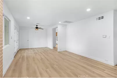 11555 Collett, Granada Hills, CA 91344 - Photo 8