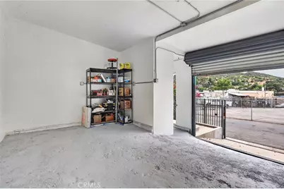 9939 Commerce Avenue, Tujunga, CA 91042 - Photo 8