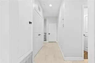 6920 Valmont, Tujunga, CA 91042 - Photo 48