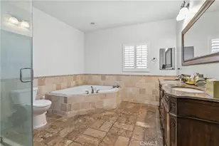 6920 Valmont, Tujunga, CA 91042 - Photo 58