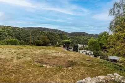 7444 Tranquil Drive, Tujunga, CA 91042 - Photo 18