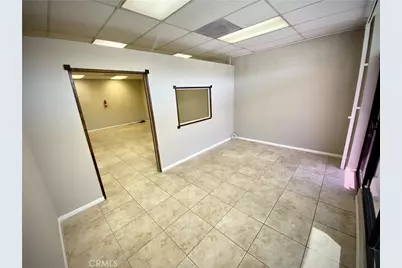 3857 Foothill Blvd #02, La Crescenta, CA 91214 - Photo 2