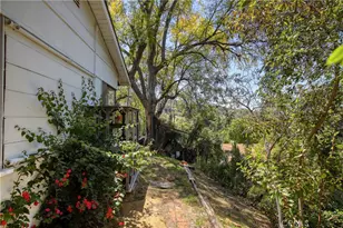 9940 Sunland Blvd, Shadow Hills, CA 91040 - Photo 10