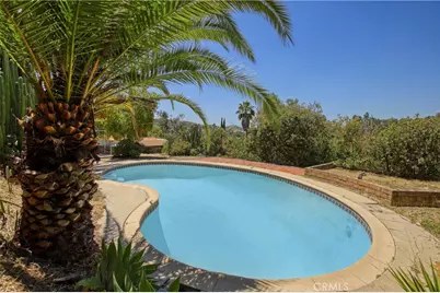 9940 Sunland Boulevard, Shadow Hills, CA 91040 - Photo 46