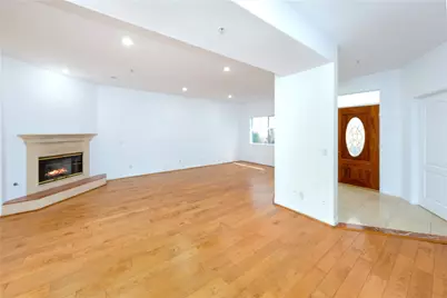 455 W Wilson #2, Glendale, CA 91203 - Photo 4