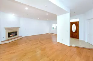 455 W Wilson, Glendale, CA 91203 - Photo 4
