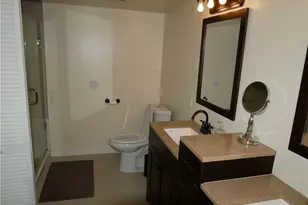 321 E Stocker St, Glendale, CA 91207 - Photo 8